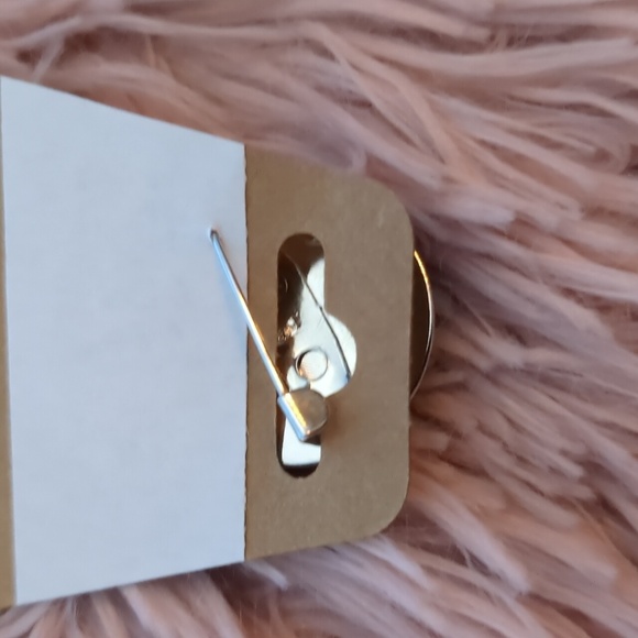 3/$12 Black and White Cheshire Cat from Alice in Wonderland. Enamel Pin. - Picture 3 of 3